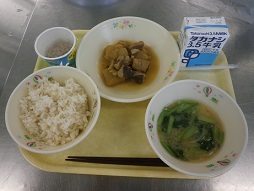 横浜市立駒林小学校の1食分の献立