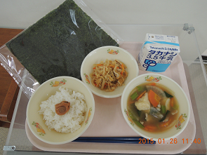 横浜市立笹山小学校の給食